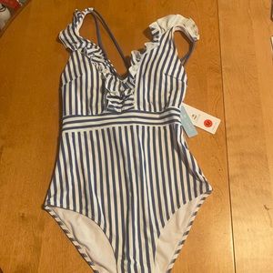 Blue and white stripped Cupshe swimsuit
